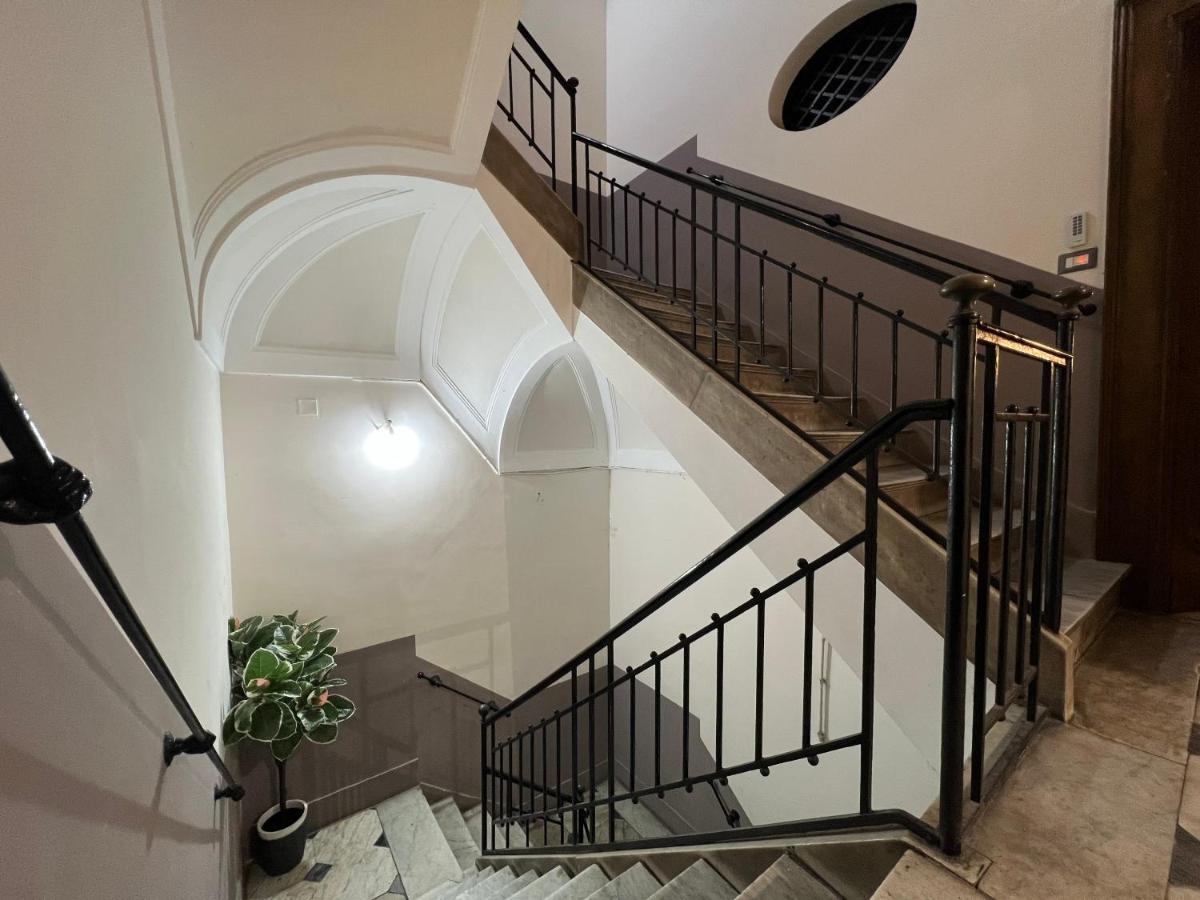 ナポリ Relais Ranieri Bed & Breakfast エクステリア 写真